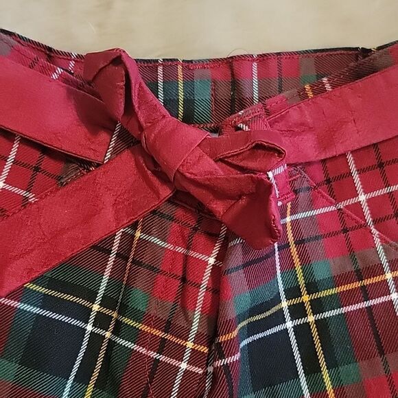 JANIE AND JACK RED AND GREEN PLAID HOLIDAY PANTS, SIZE 12-18 MONTHS - Picture 2 of 8